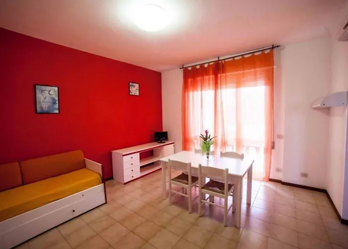 Aparthotel Isa-residence With Swimming Pool In Luni Mare, With Air Conditioning And Private Outdoor Area