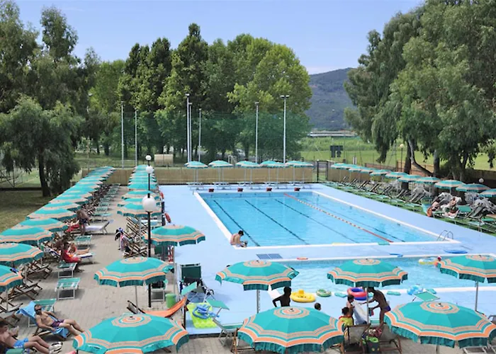 Isa-residence With Swimming Pool In Luni Mare, With Air Conditioning And Private Outdoor Area New Translation
