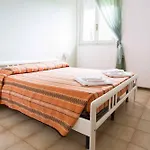 Apart-hotel Isa-residence With Swimming Pool In Luni Mare, With Air Conditioning And Private Outdoor Area Fiumaretta di Ameglia