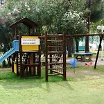 Apart-hotel Isa-residence With Swimming Pool In Luni Mare, With Air Conditioning And Private Outdoor Area Fiumaretta di Ameglia