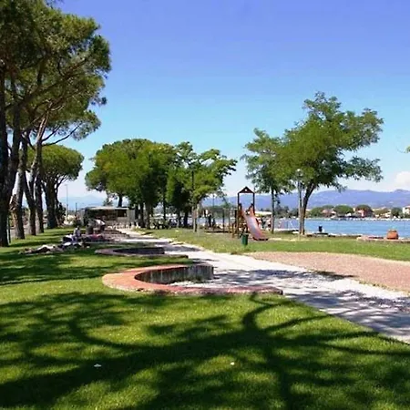Aparthotel Isa-residence With Swimming Pool In Luni Mare, With Air Conditioning And Private Outdoor Area *