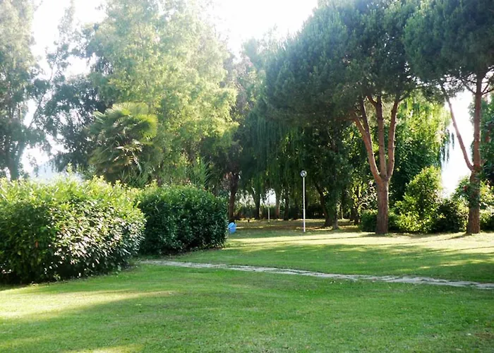 شقة فندقية Isa-residence With Swimming Pool In Luni Mare, With Air Conditioning And Private Outdoor Area