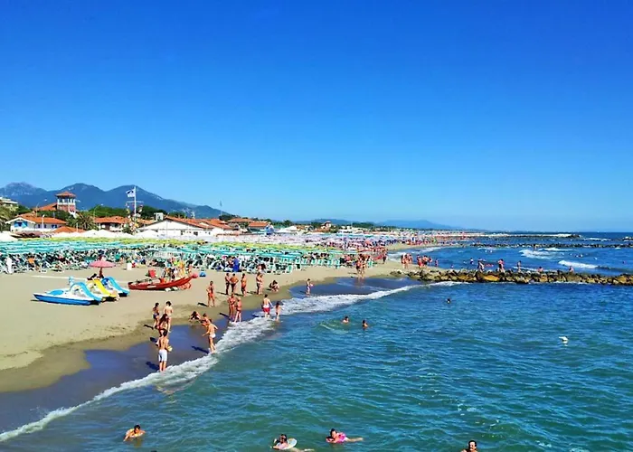 Isa-residence With Swimming Pool In Luni Mare, With Air Conditioning And Private Outdoor Area 3* Fiumaretta di Ameglia